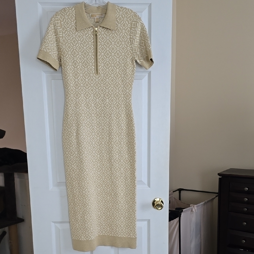 Elegant Cream Knit Dress